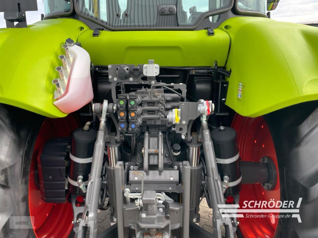 Traktor typu CLAAS ARION 450, Gebrauchtmaschine w Holdorf (Zdjęcie 17)