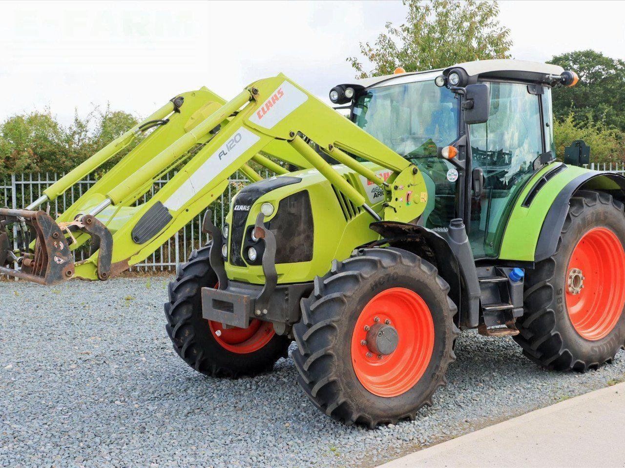 Traktor del tipo CLAAS ARION 460 PANORAMIC, Gebrauchtmaschine en CIRENCESTER (Imagen 1)