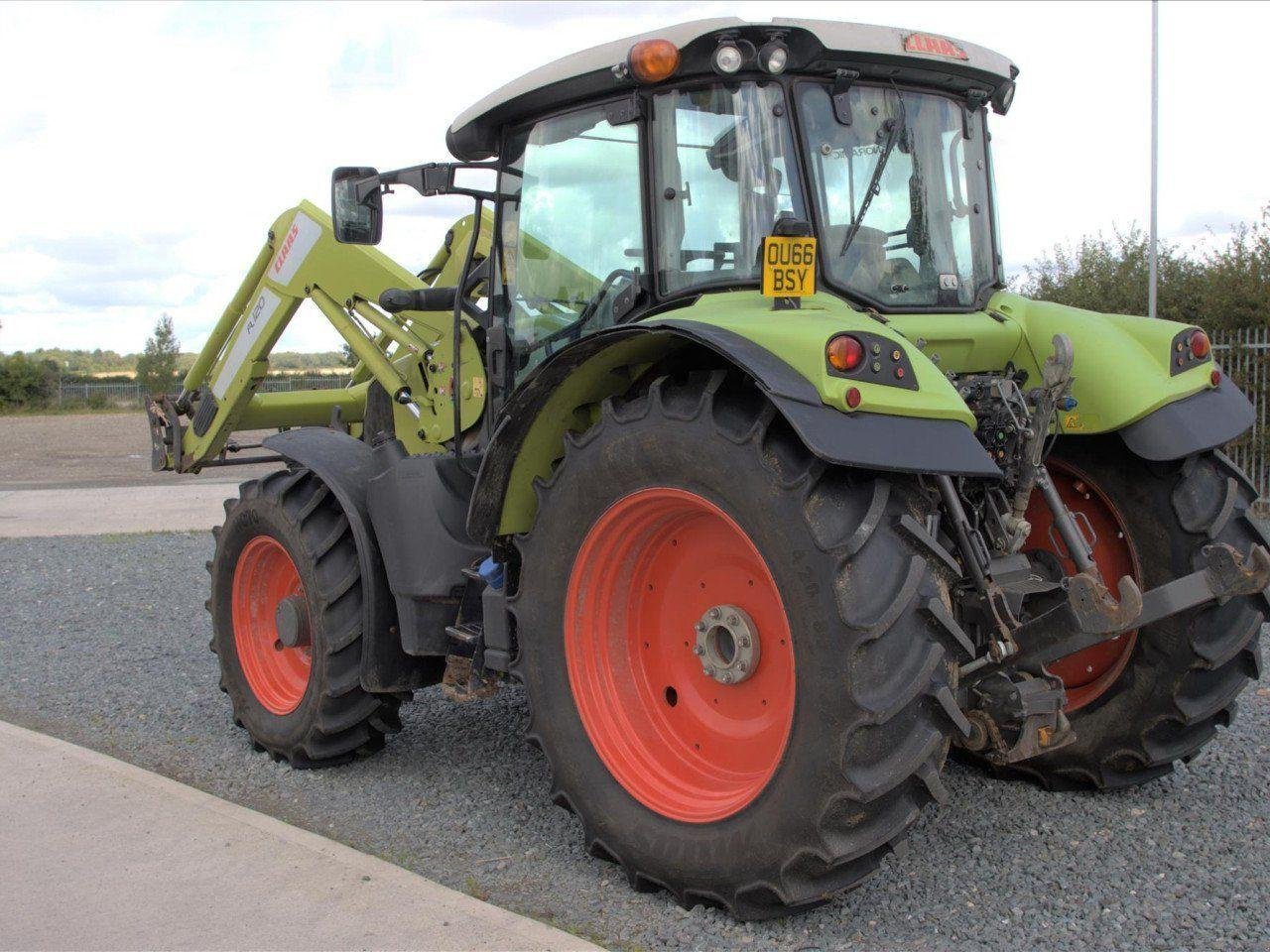 Traktor del tipo CLAAS ARION 460 PANORAMIC, Gebrauchtmaschine en CIRENCESTER (Imagen 2)