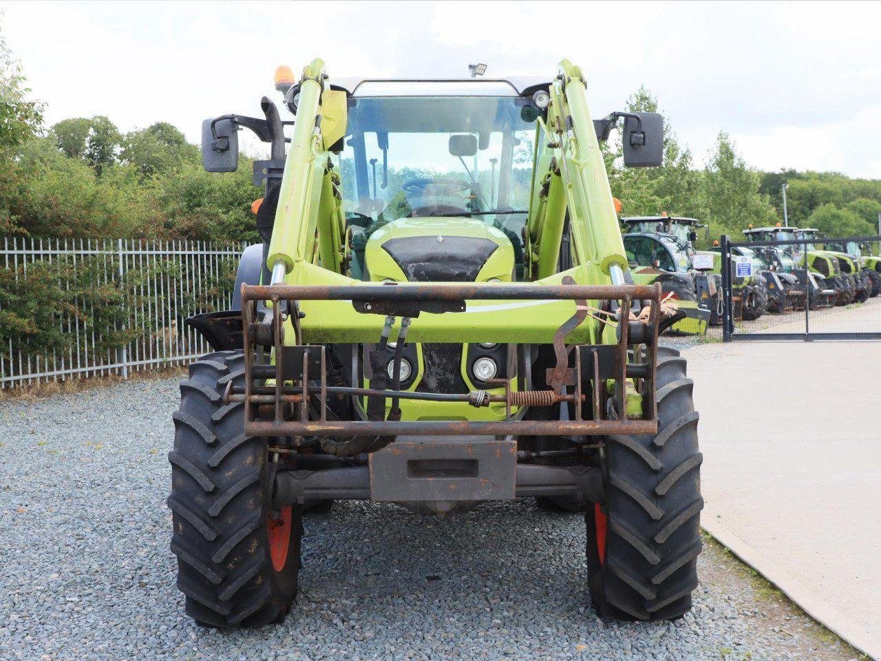 Traktor del tipo CLAAS ARION 460 PANORAMIC, Gebrauchtmaschine en CIRENCESTER (Imagen 4)