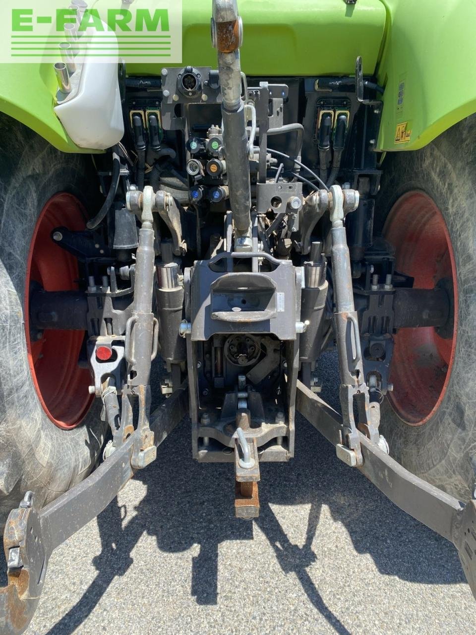 Traktor του τύπου CLAAS arion 460, Gebrauchtmaschine σε ST ANDIOL (Φωτογραφία 5)