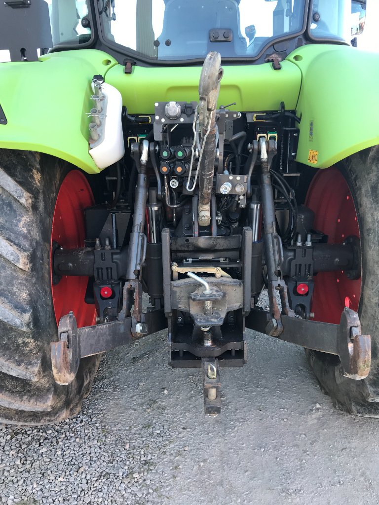 Traktor от тип CLAAS Arion 460, Gebrauchtmaschine в MORLHON LE HAUT (Снимка 5)