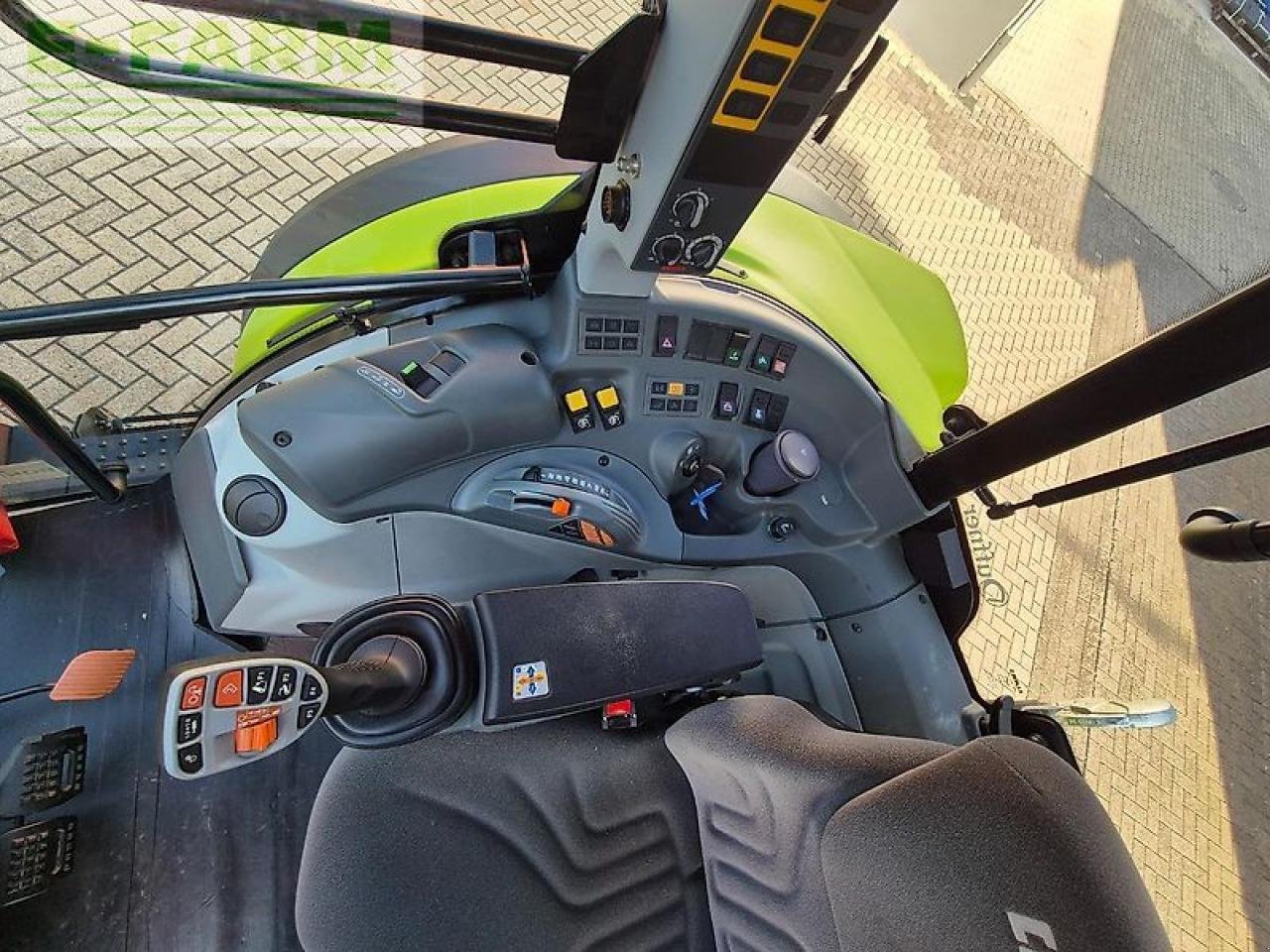 Traktor типа CLAAS arion 470 cis+ hexashift, fh + fzw + gps/lenksystem ready, federung kabine+achse, Gebrauchtmaschine в WALDKAPPEL-BISCHHAUSEN (Фотография 18)