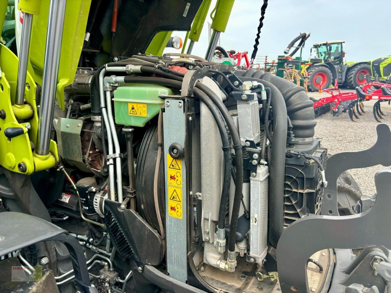 Traktor du type CLAAS ARION 470 CIS+ PANORAMIC, Frontlader FL 120, FKH + FZW, Klima, Druckluft, nur 371 h !, Gebrauchtmaschine en Molbergen (Photo 12)