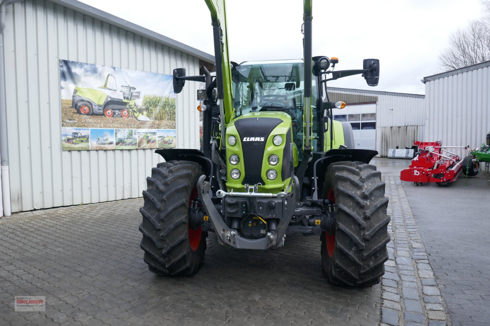 Traktor des Typs CLAAS Arion 470 CIS Panoramic inkl. FL 120C, Gebrauchtmaschine in Dorfen (Bild 2)