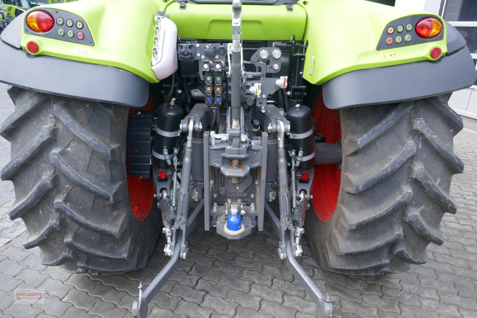 Traktor типа CLAAS Arion 470 CIS Panoramic inkl. FL 120C, Gebrauchtmaschine в Dorfen (Фотография 9)