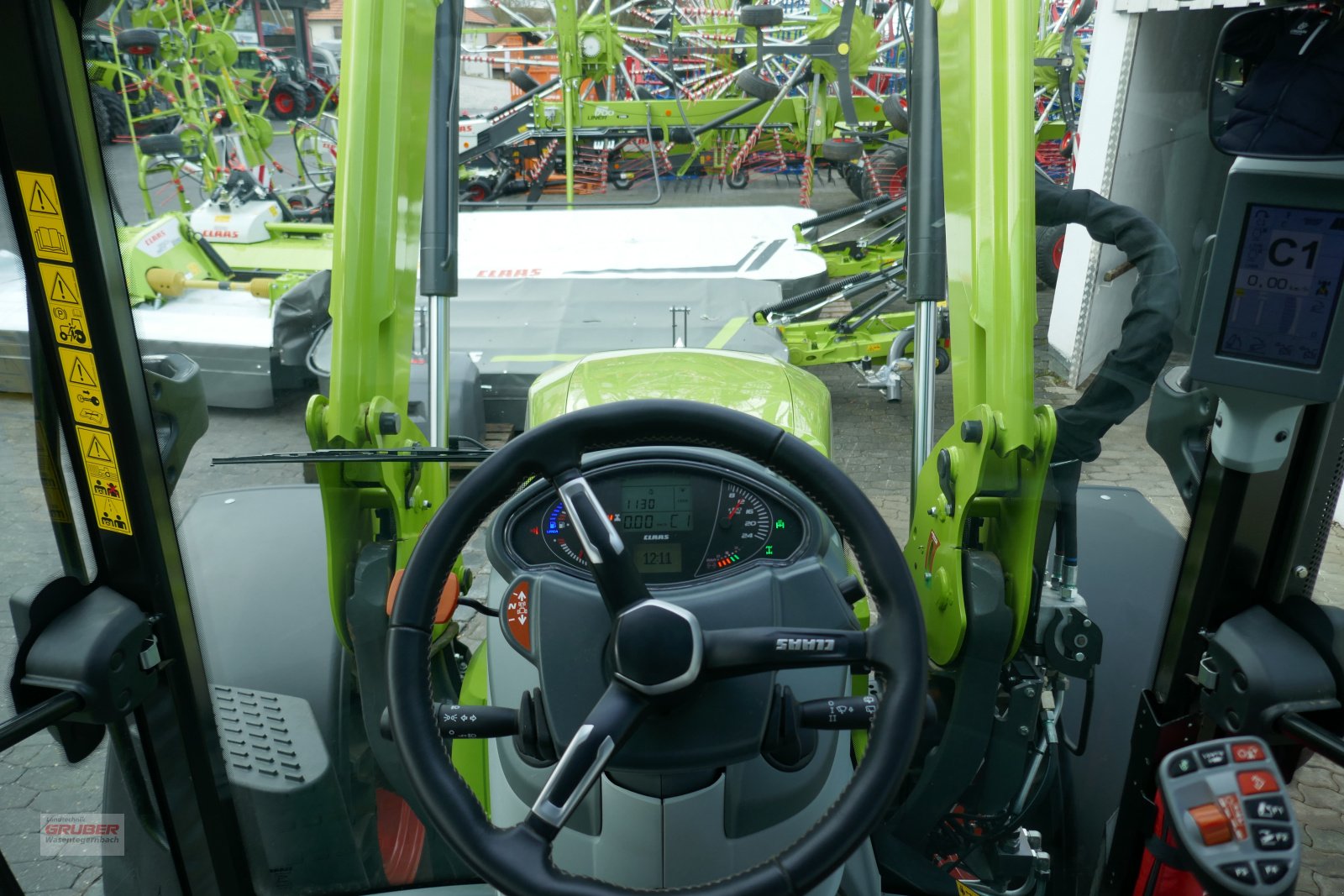 Traktor a típus CLAAS Arion 470 CIS Panoramic inkl. FL 120C, Gebrauchtmaschine ekkor: Dorfen (Kép 19)