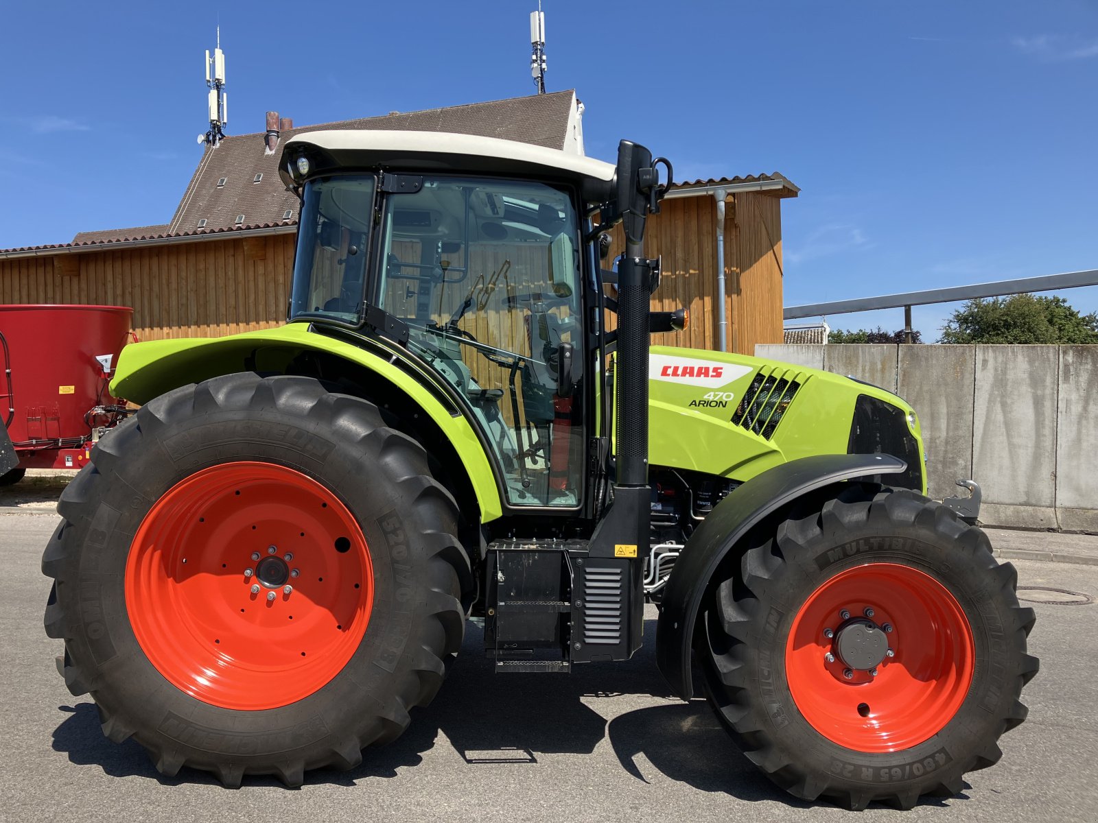 Traktor typu CLAAS Arion 470, Gebrauchtmaschine w Freystadt (Zdjęcie 4)