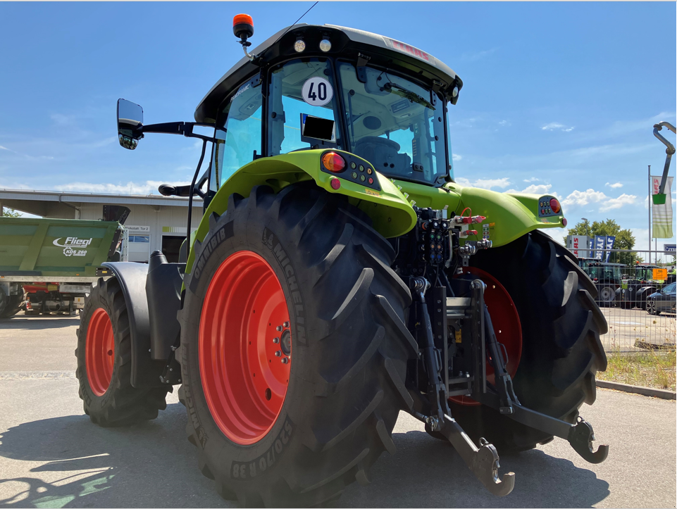 Traktor typu CLAAS Arion 470, Gebrauchtmaschine w Freystadt (Zdjęcie 5)