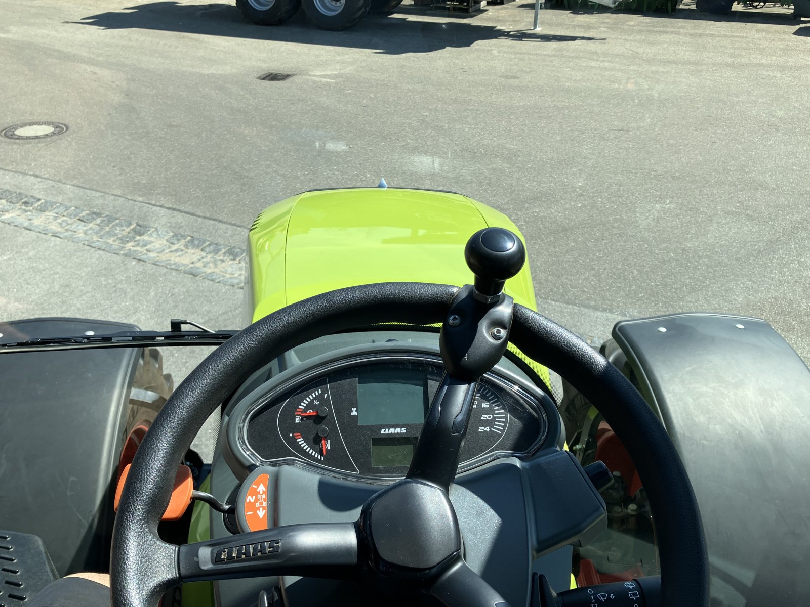 Traktor typu CLAAS Arion 470, Gebrauchtmaschine v Freystadt (Obrázok 25)