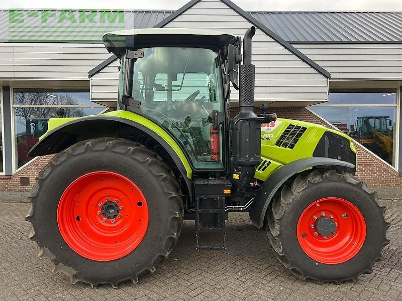 Traktor van het type CLAAS arion 510 cis CIS, Gebrauchtmaschine in ag BROEKLAND (Foto 7)