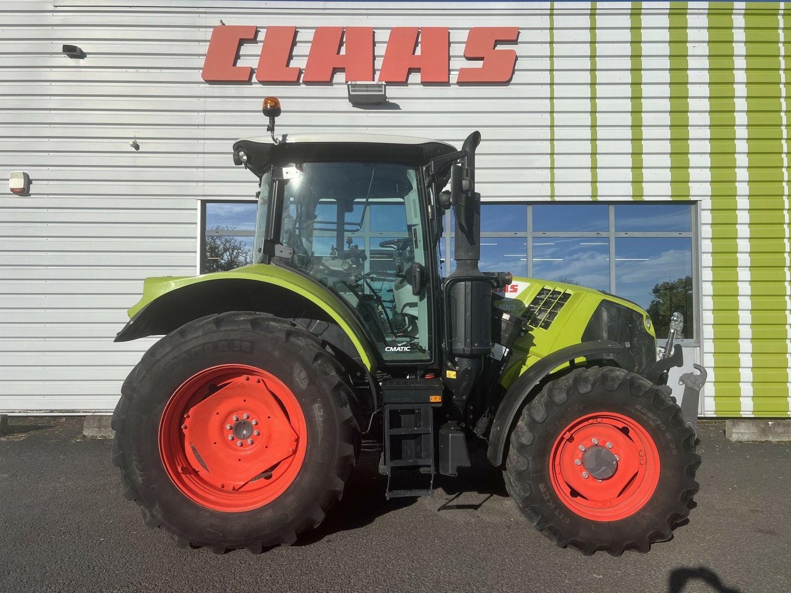 Traktor typu CLAAS ARION 510 CMATIC S5, Gebrauchtmaschine w Gannat (Zdjęcie 8)