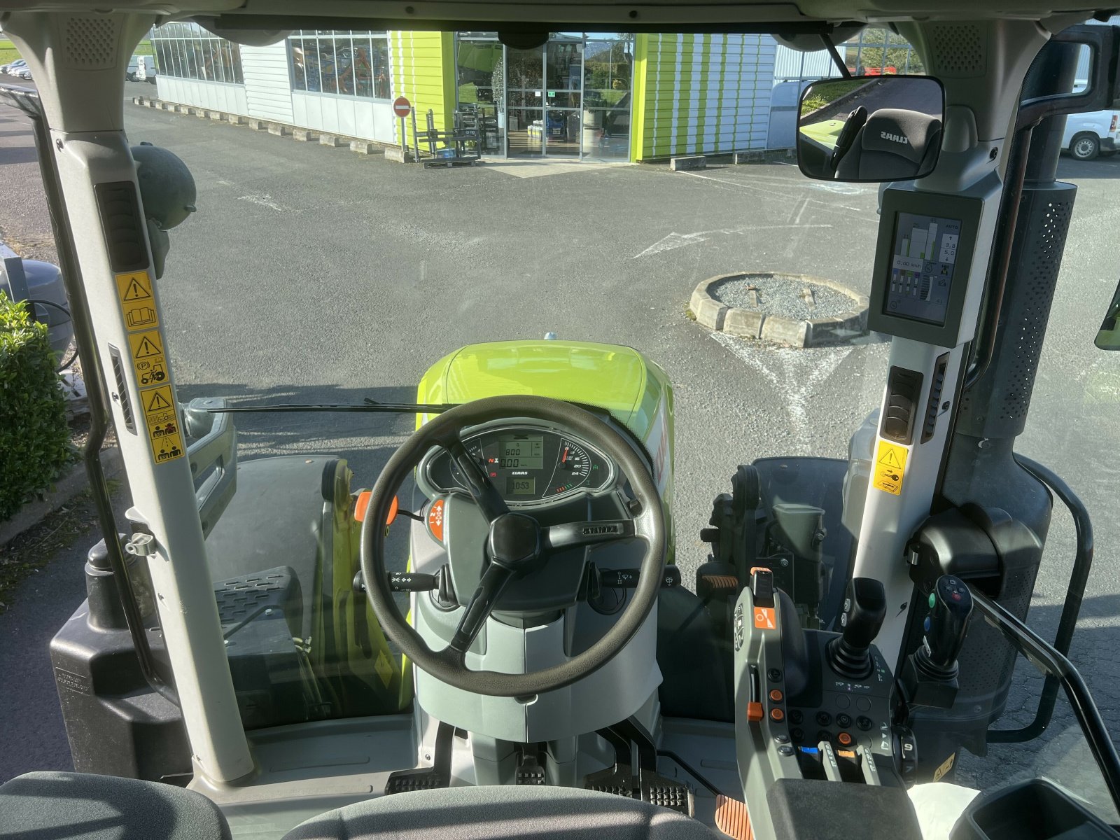 Traktor typu CLAAS ARION 510 CMATIC S5, Gebrauchtmaschine w Gannat (Zdjęcie 10)