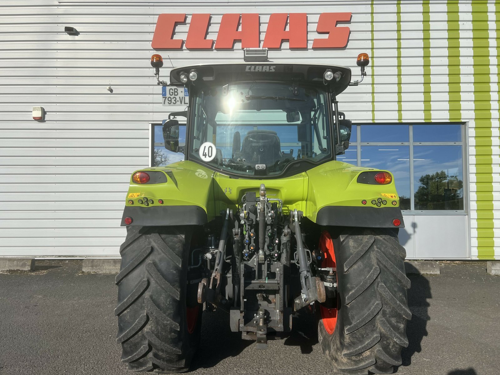 Traktor типа CLAAS ARION 510 CMATIC S5, Gebrauchtmaschine в Gannat (Фотография 7)