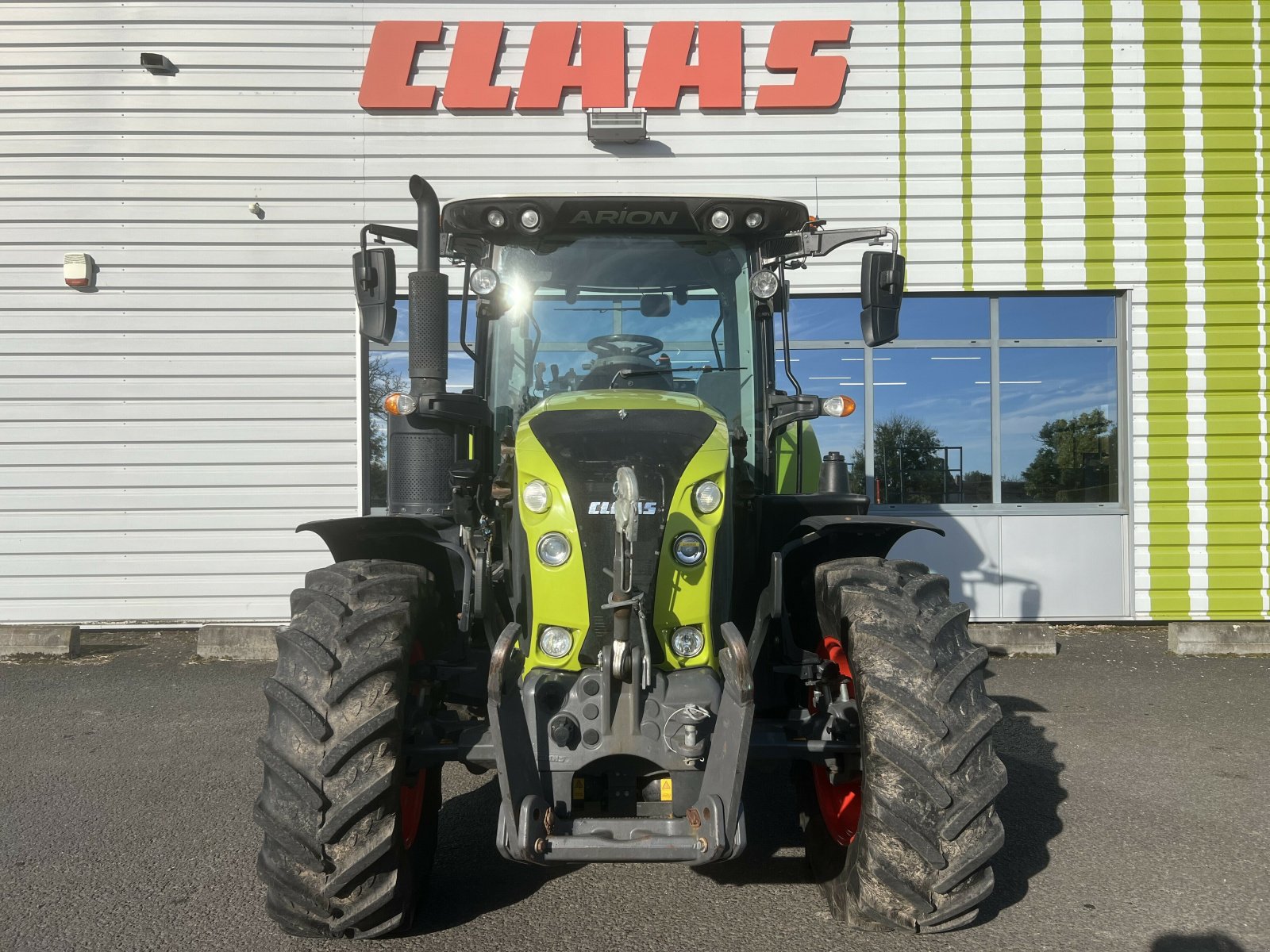 Traktor tip CLAAS ARION 510 CMATIC S5, Gebrauchtmaschine in Gannat (Poză 2)