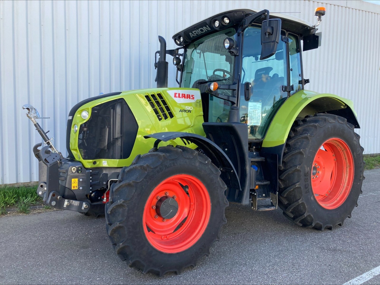 Traktor Türe ait CLAAS ARION 510 CMATIC, Gebrauchtmaschine içinde CHEMINOT (resim 1)