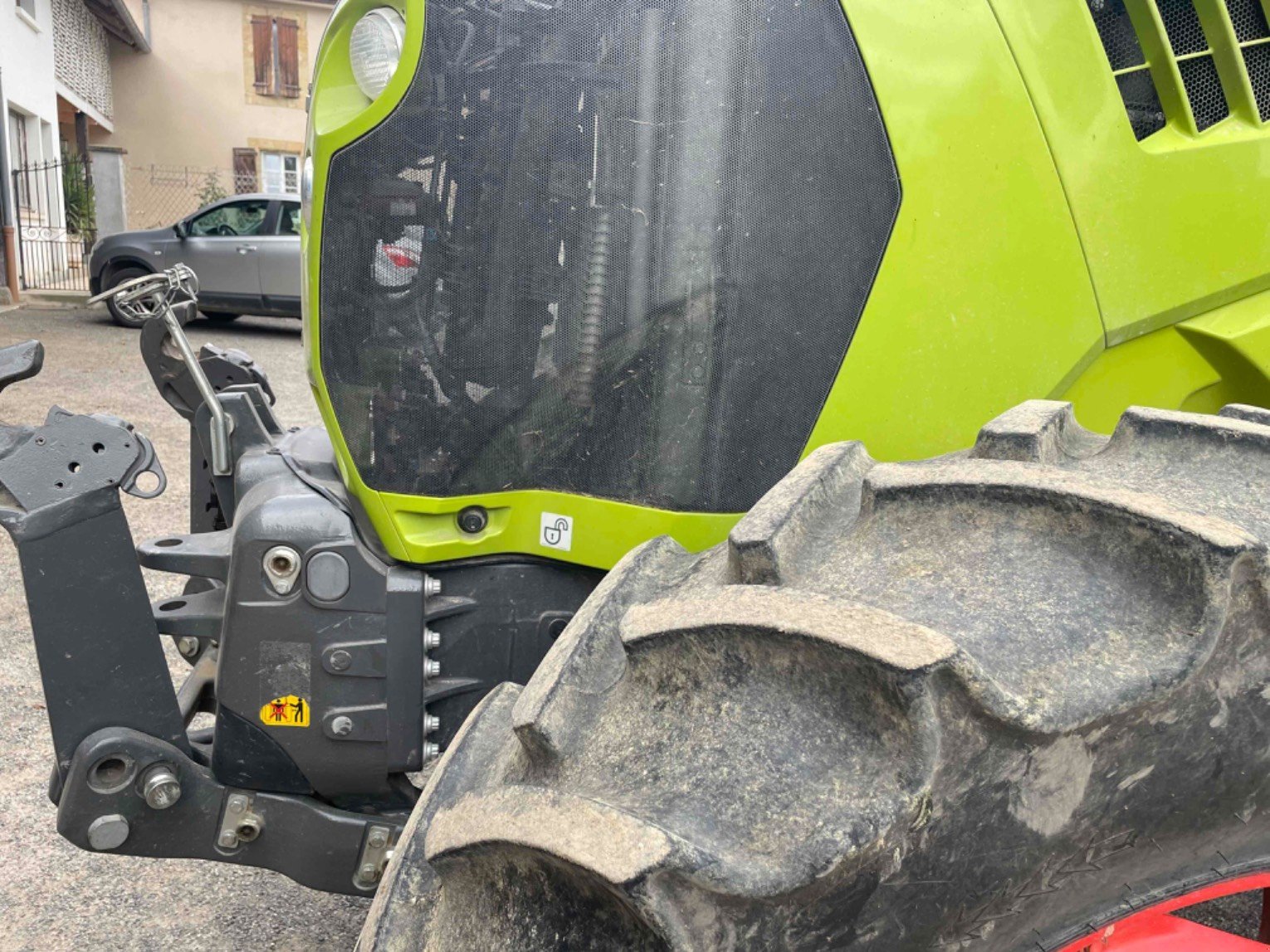 Traktor des Typs CLAAS ARION 510 HEXASHIFT -, Gebrauchtmaschine in ORLEIX (Bild 8)