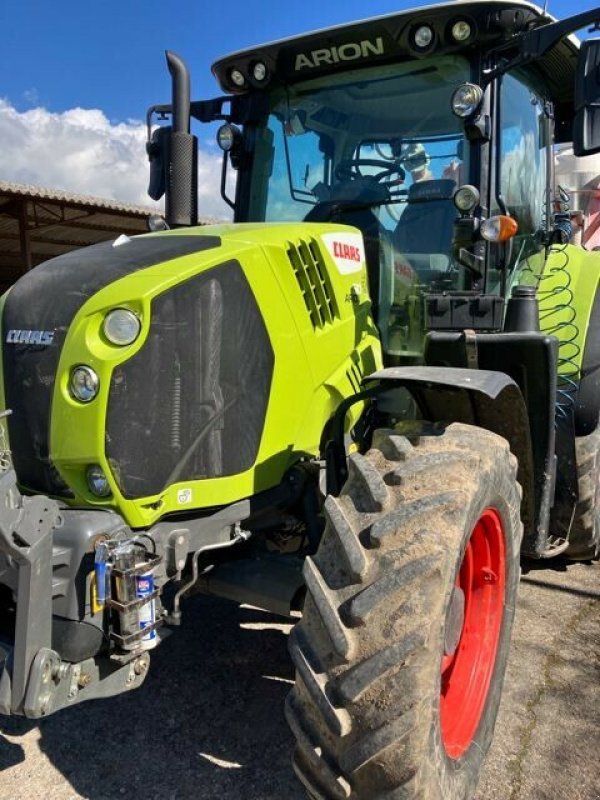 Traktor van het type CLAAS ARION 510 - STAGE V CONCEPT, Gebrauchtmaschine in Feurs (Foto 1)