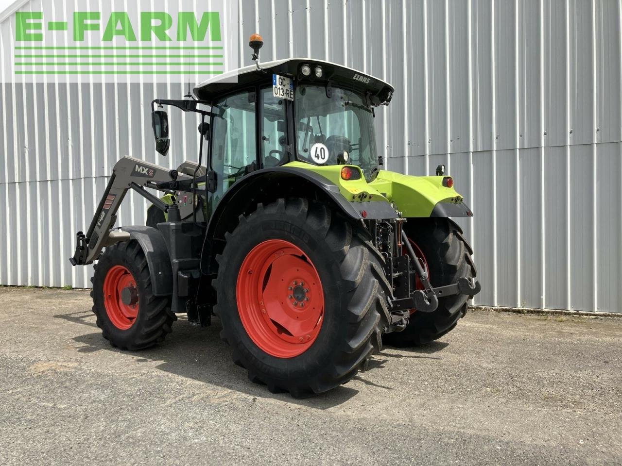 Traktor typu CLAAS arion 510 - stage v +t412, Gebrauchtmaschine w PLOUIGNEAU (Zdjęcie 3)