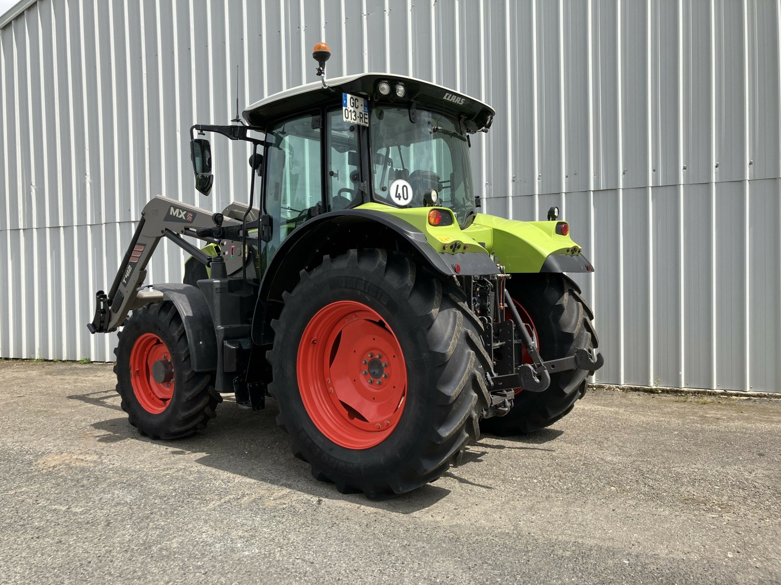 Traktor typu CLAAS ARION 510 - STAGE V +T412, Gebrauchtmaschine w PLOUIGNEAU (Zdjęcie 3)