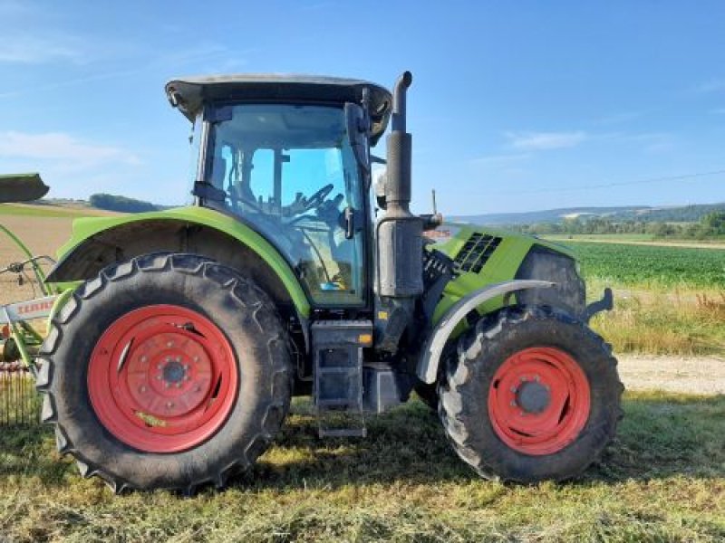 Traktor van het type CLAAS ARION 510, Gebrauchtmaschine in VELAINES (Foto 8)