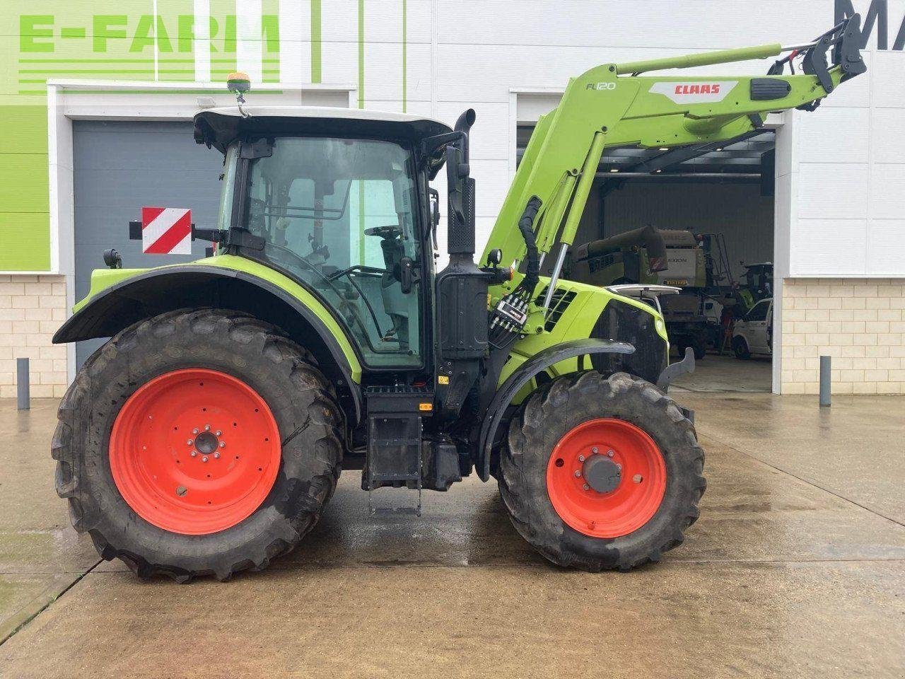 Traktor του τύπου CLAAS ARION 530 CIS+ 50K CIS, Gebrauchtmaschine σε SUFFOLK (Φωτογραφία 4)