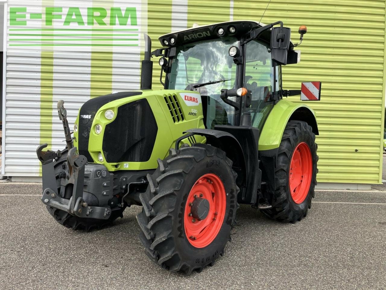 Traktor typu CLAAS arion 530 cis CIS, Gebrauchtmaschine w AILLAS (33 - GIRONDE) (Zdjęcie 1)