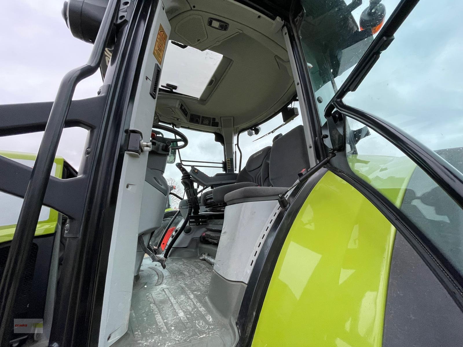 Traktor Türe ait CLAAS Arion 530 CIS inkl. FL 150, Gebrauchtmaschine içinde Langenau (resim 9)