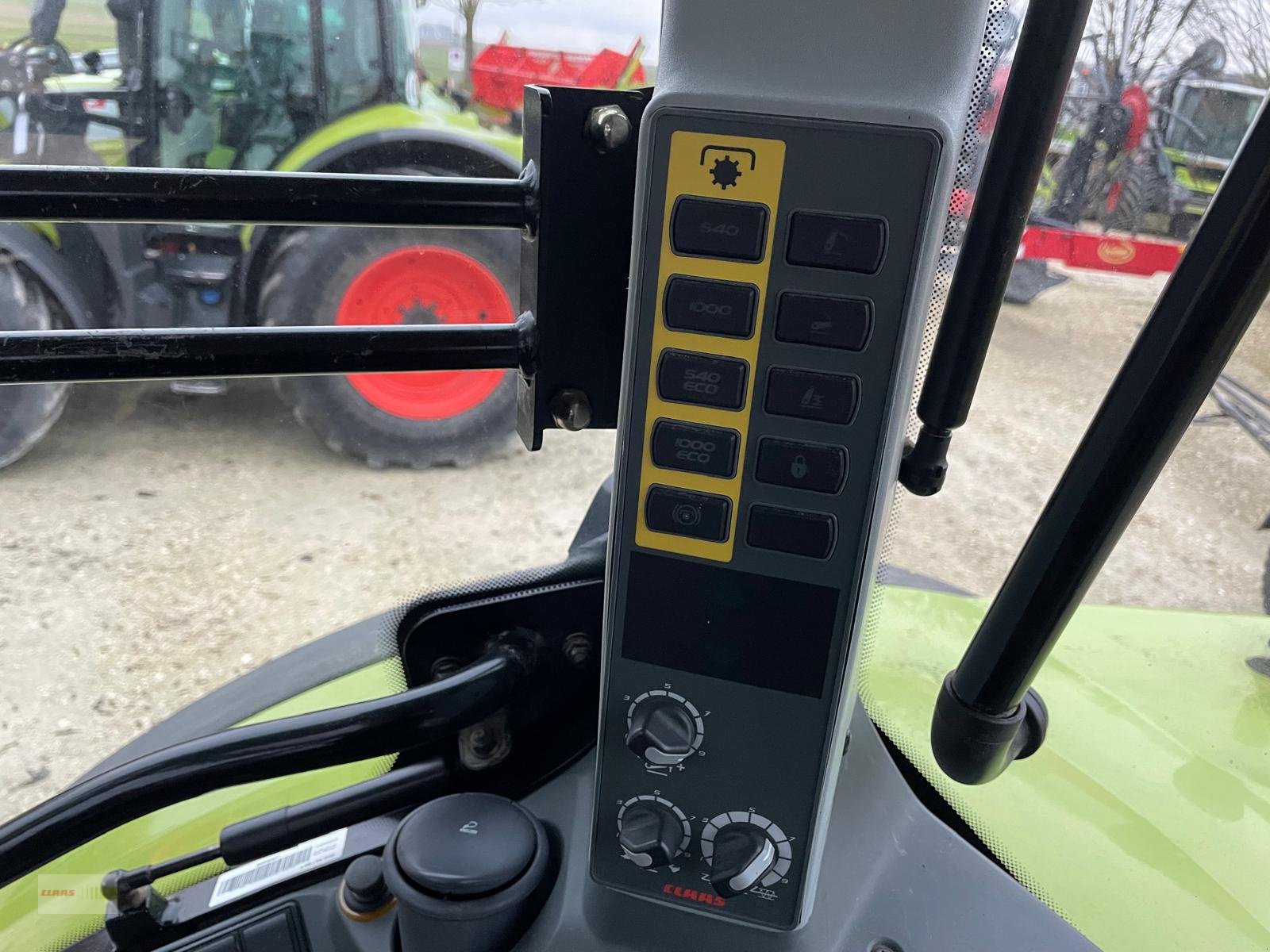 Traktor typu CLAAS Arion 530 CIS inkl. FL 150, Gebrauchtmaschine w Langenau (Zdjęcie 11)