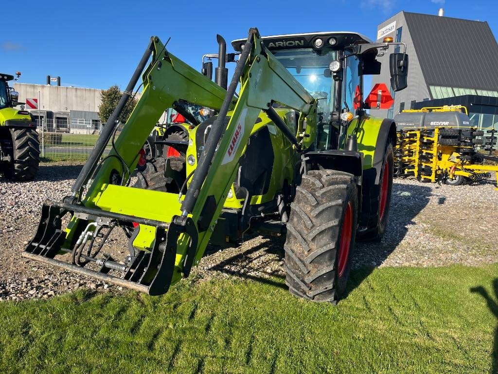 Traktor a típus CLAAS Arion 530 CIS, Gebrauchtmaschine ekkor: Ringe (Kép 6)