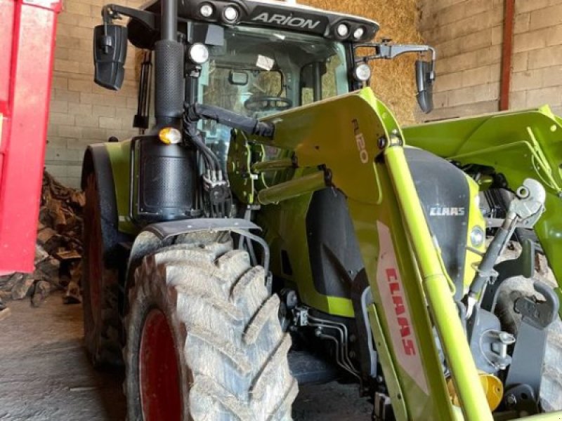 Traktor des Typs CLAAS ARION 530 CIS, Gebrauchtmaschine in SAINTE GENEVIEVE SUR AGENCE (Bild 1)