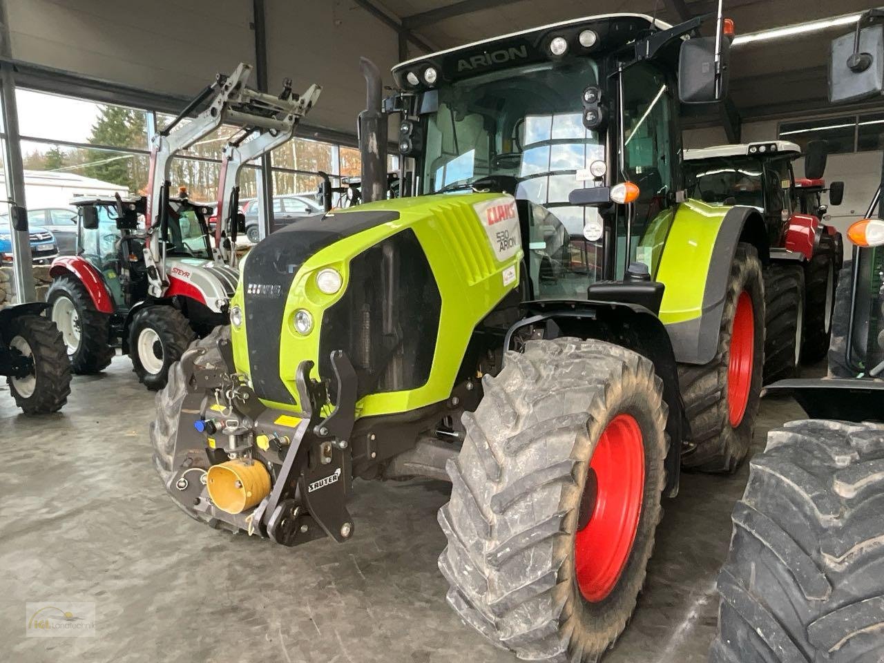 Traktor del tipo CLAAS Arion 530 CIS, Gebrauchtmaschine In Pfreimd (Immagine 3)