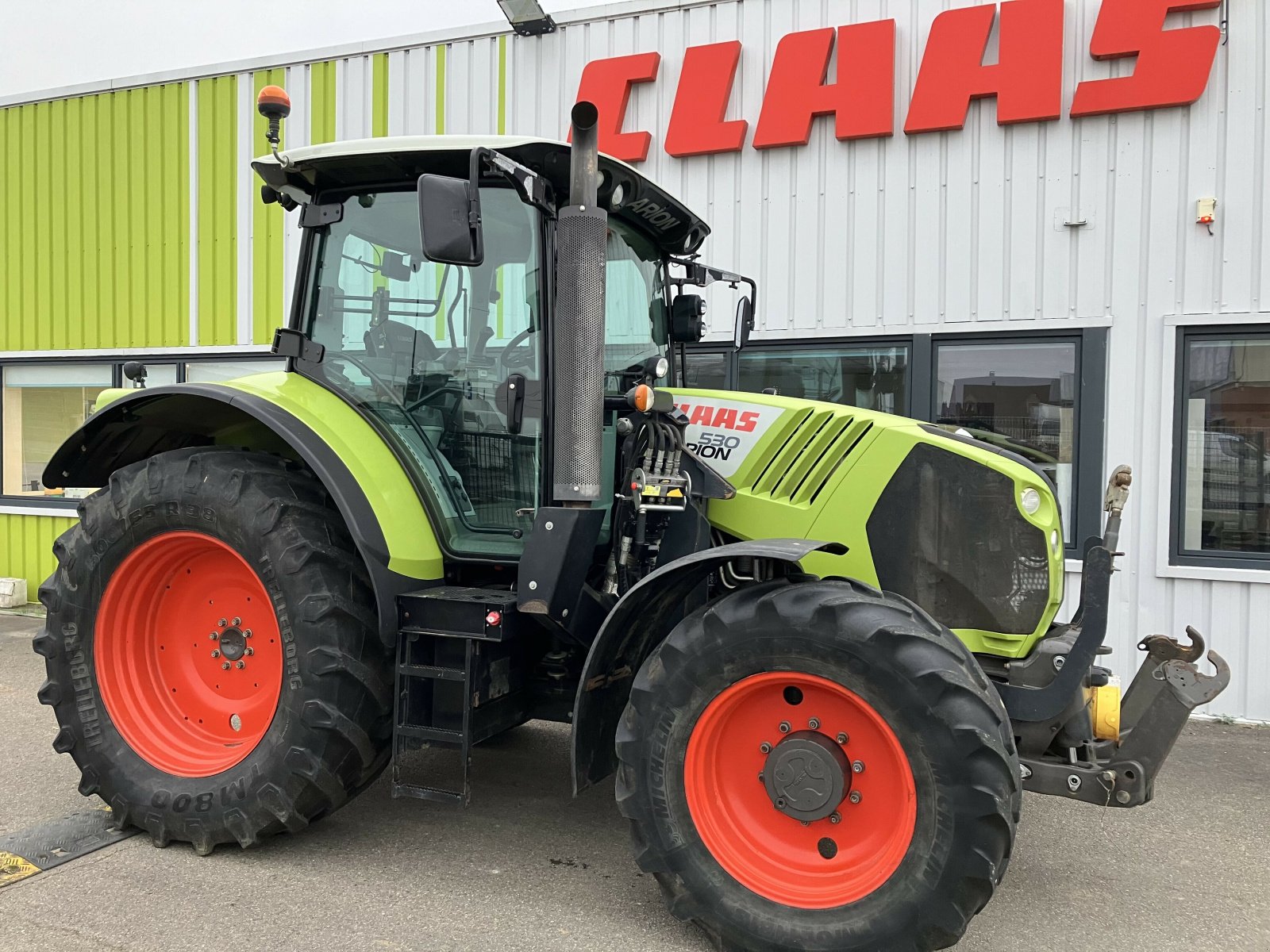 Traktor Türe ait CLAAS ARION 530 CIS, Gebrauchtmaschine içinde BLENDECQUES (resim 1)