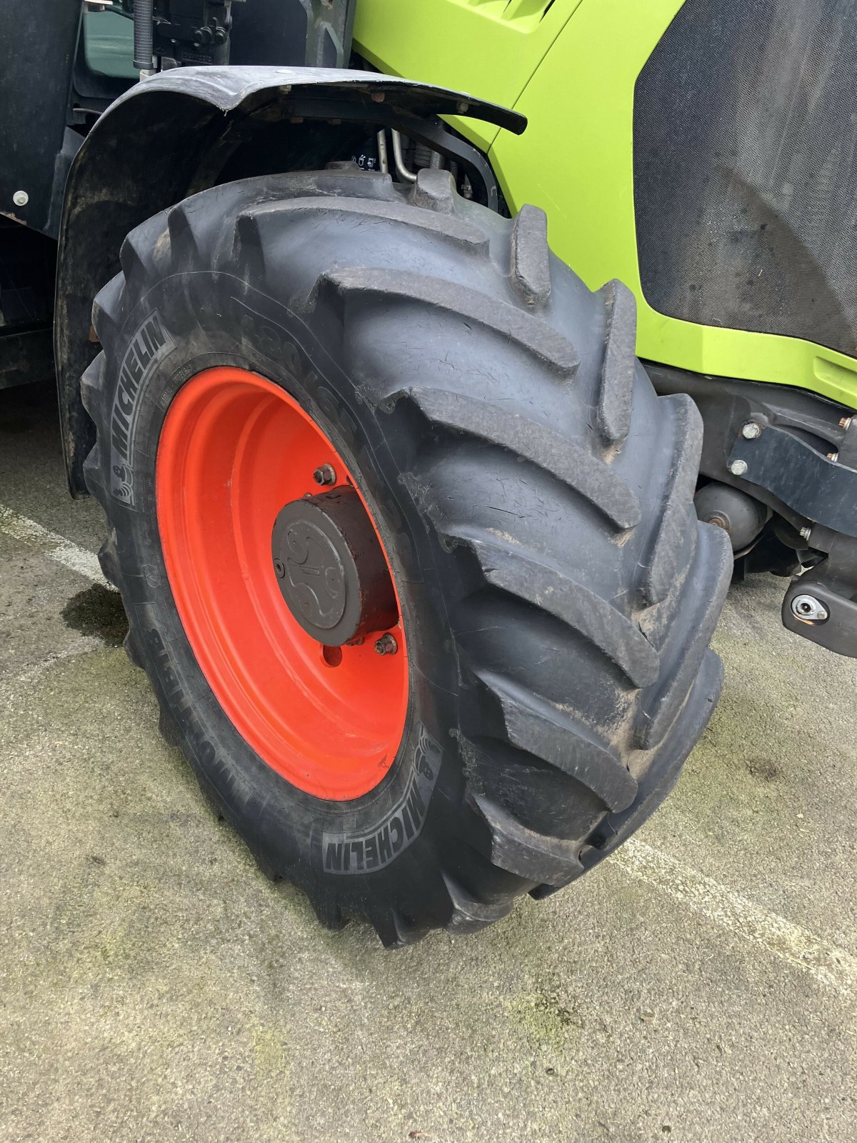 Traktor za tip CLAAS ARION 530 CIS, Gebrauchtmaschine u BLENDECQUES (Slika 4)