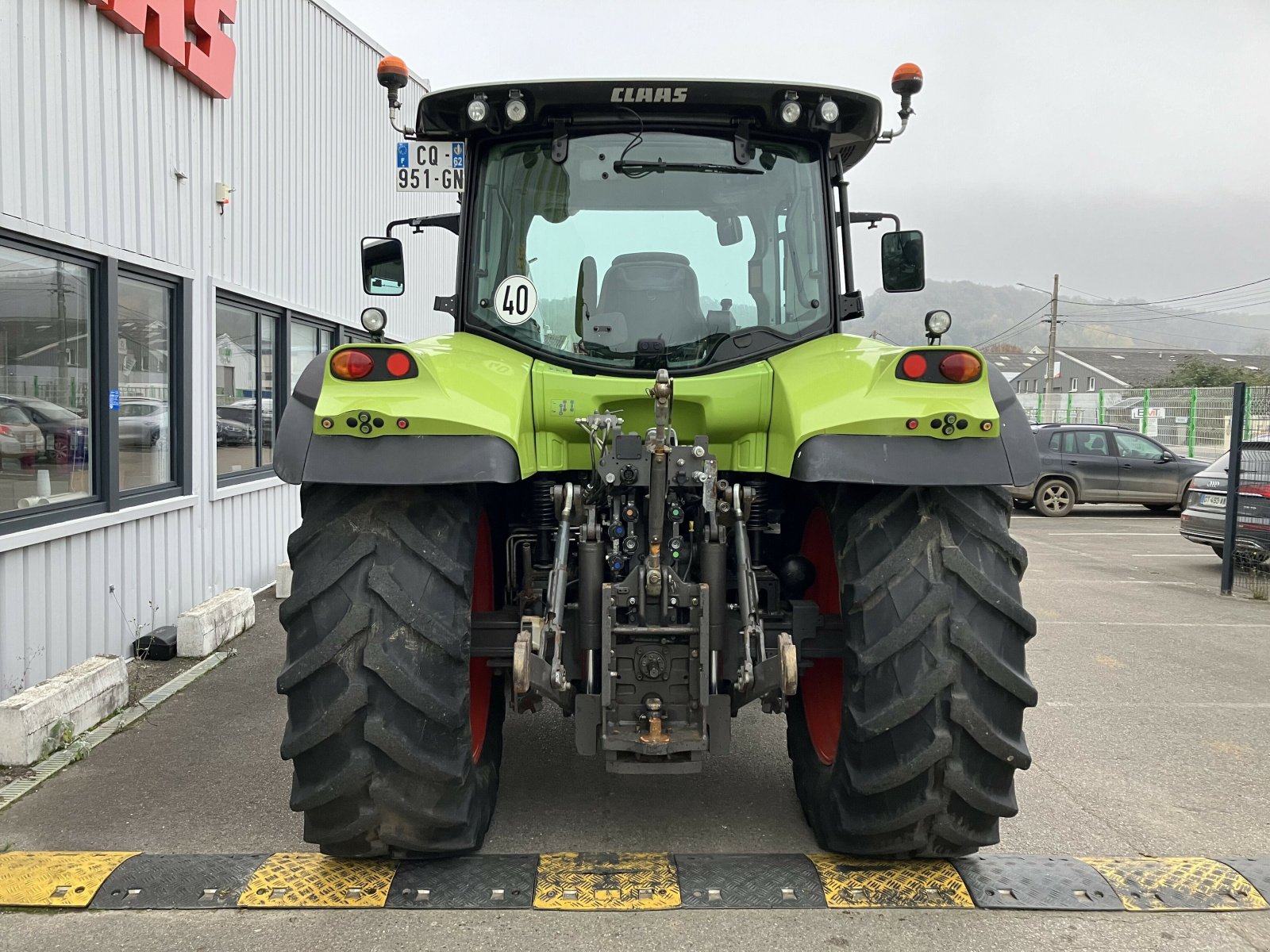 Traktor Türe ait CLAAS ARION 530 CIS, Gebrauchtmaschine içinde BLENDECQUES (resim 3)