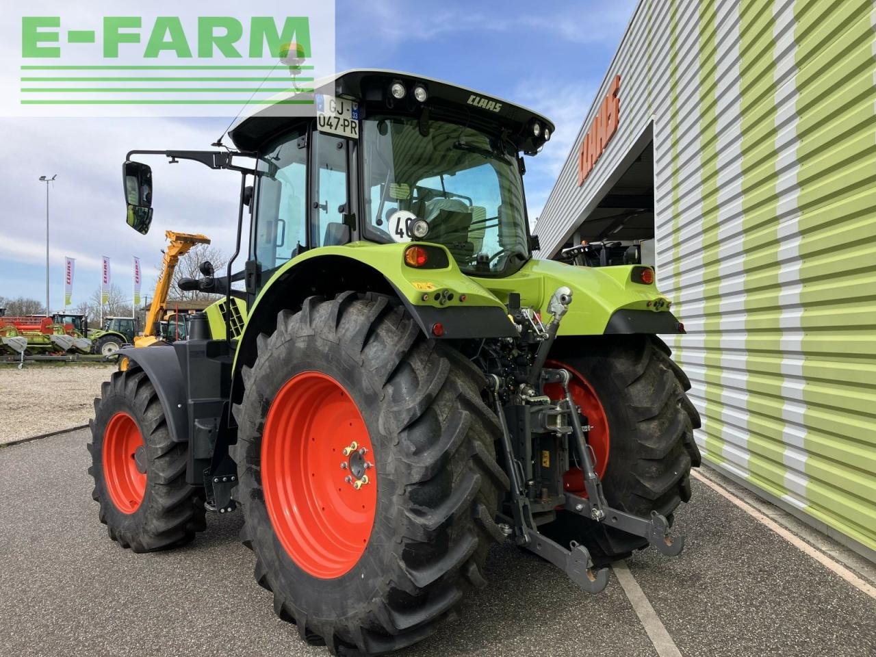 Traktor typu CLAAS arion 530 hexashift, Gebrauchtmaschine w AILLAS (33 - GIRONDE) (Zdjęcie 3)