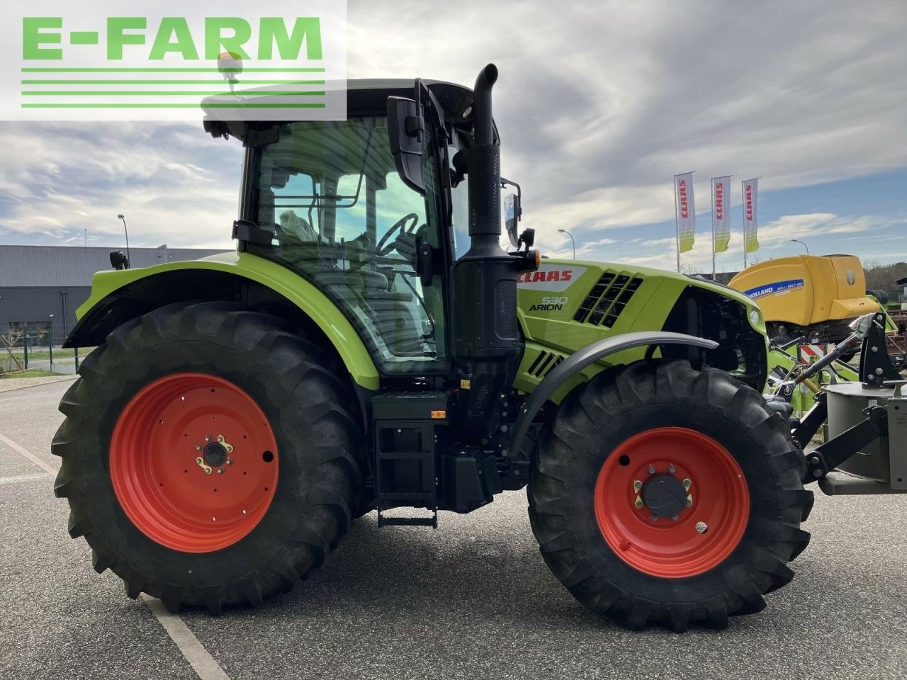 Traktor typu CLAAS arion 530 hexashift, Gebrauchtmaschine w AILLAS (33 - GIRONDE) (Zdjęcie 5)