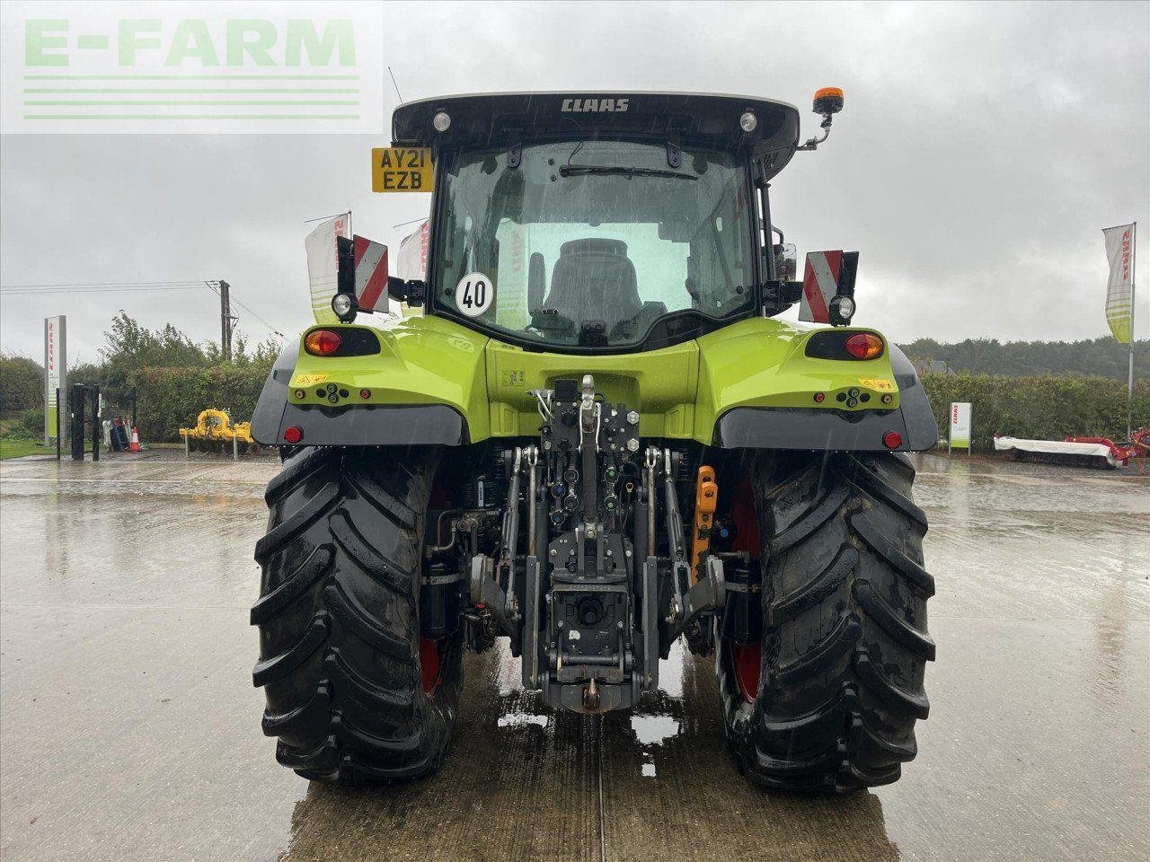 Traktor от тип CLAAS ARION 530 HEXASHIFT, Gebrauchtmaschine в SUFFOLK (Снимка 7)