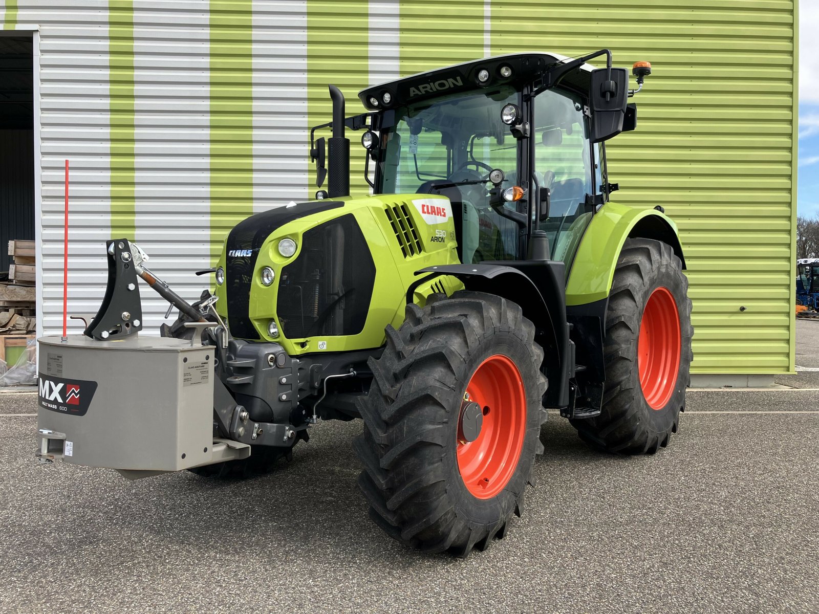 Traktor del tipo CLAAS ARION 530 HEXASHIFT, Gebrauchtmaschine In ailias (Immagine 1)