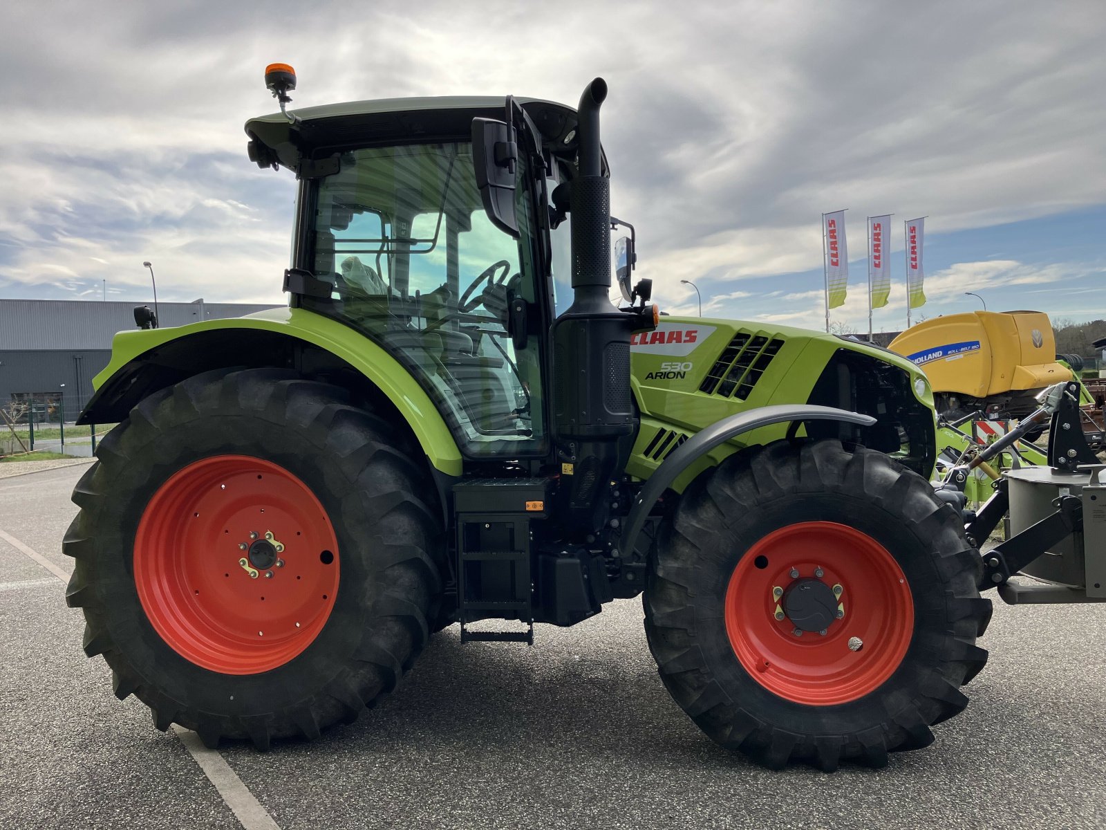 Traktor za tip CLAAS ARION 530 HEXASHIFT, Gebrauchtmaschine u ailias (Slika 5)