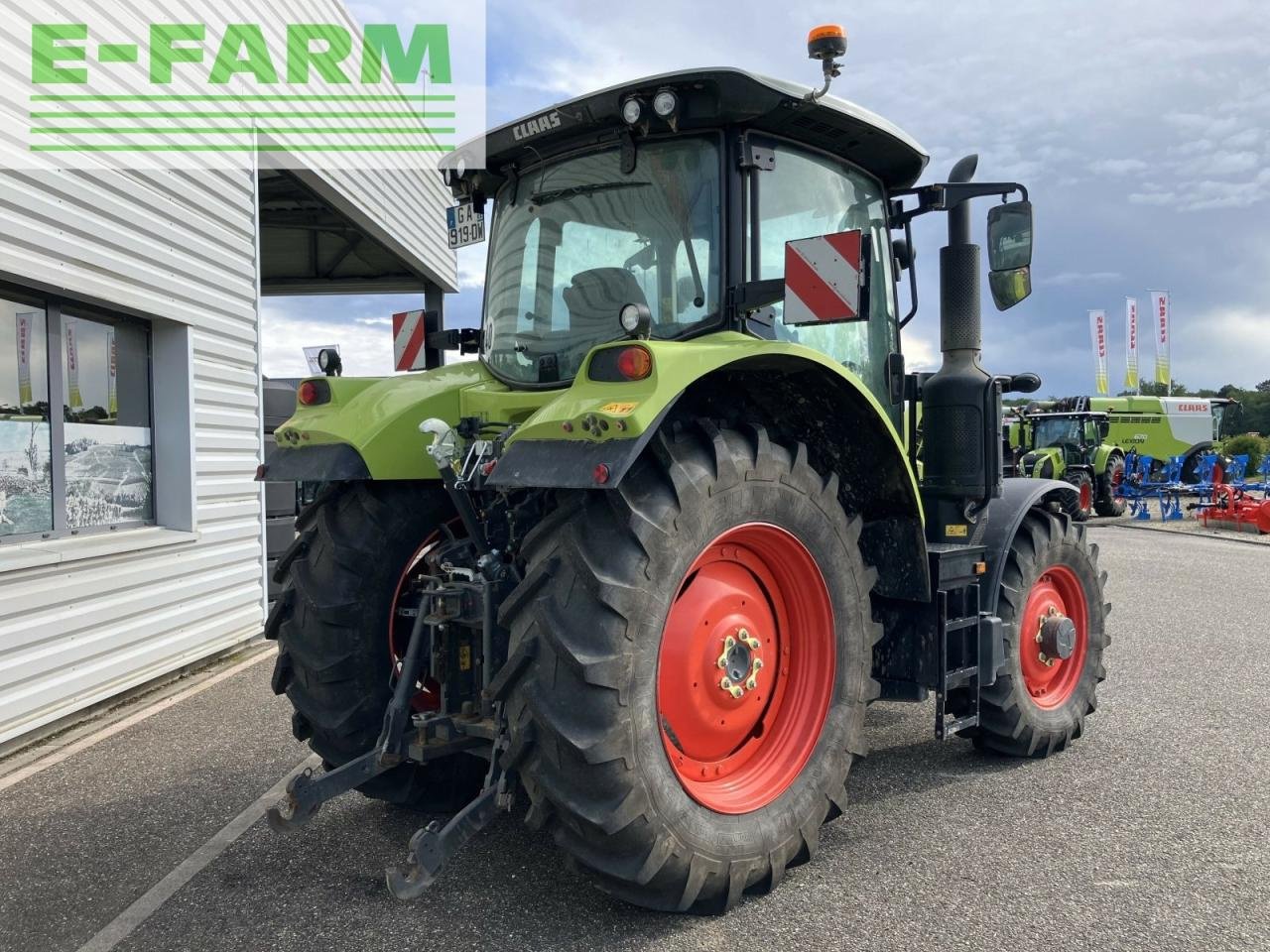 Traktor des Typs CLAAS arion 530 + s10, Gebrauchtmaschine in AILLAS (33 - GIRONDE) (Bild 2)