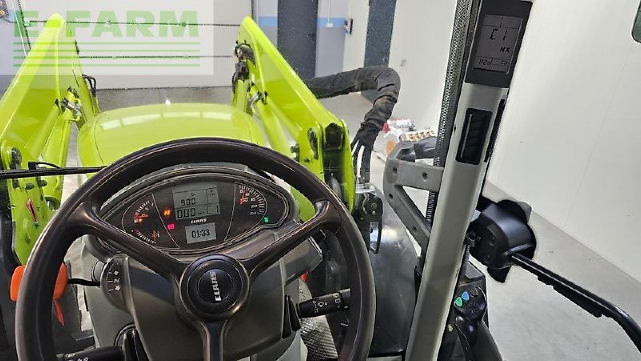 Traktor от тип CLAAS arion 530, Gebrauchtmaschine в MORDY (Снимка 13)