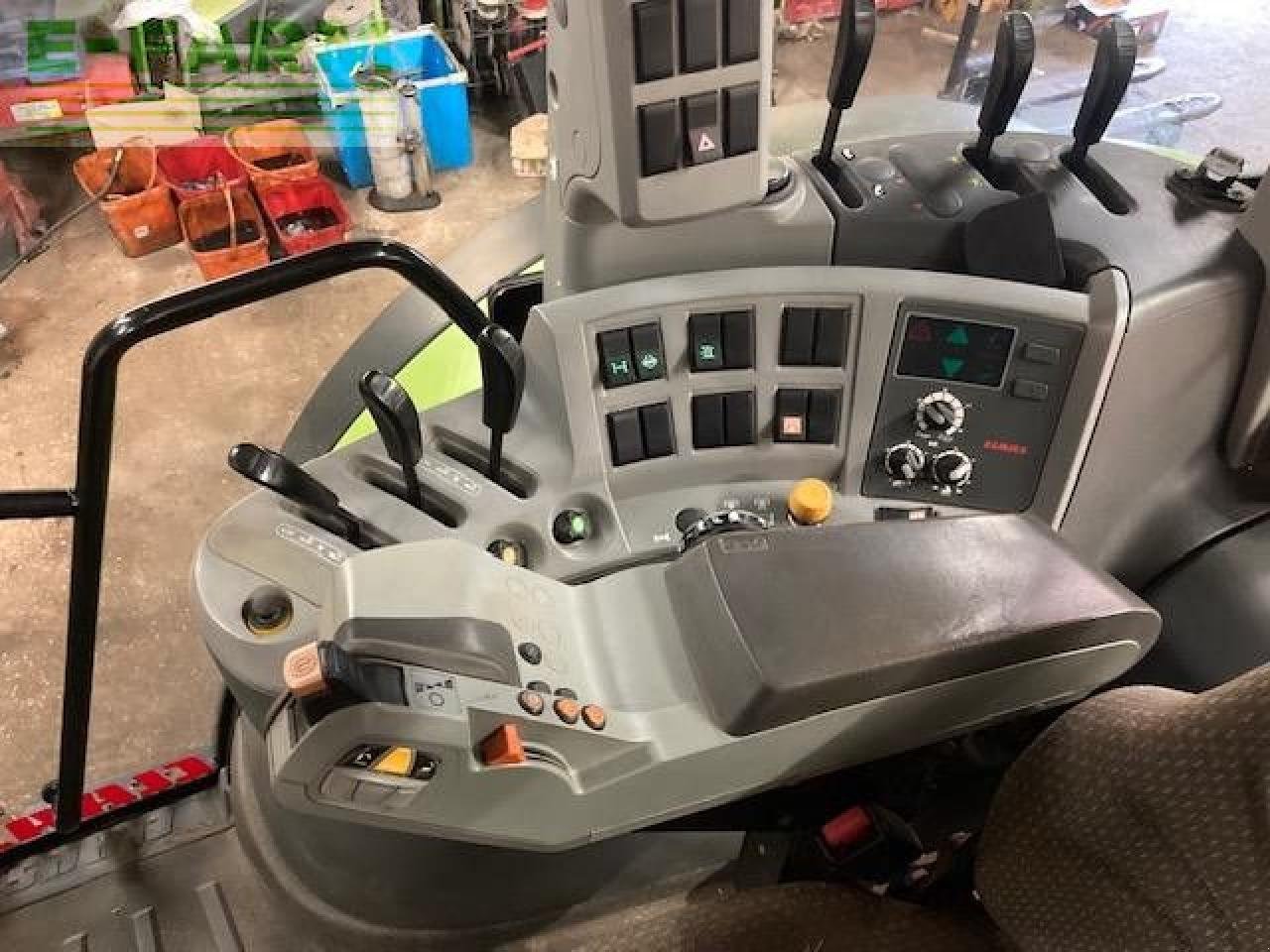 Traktor typu CLAAS ARION 530, Gebrauchtmaschine w FORRES (Zdjęcie 8)