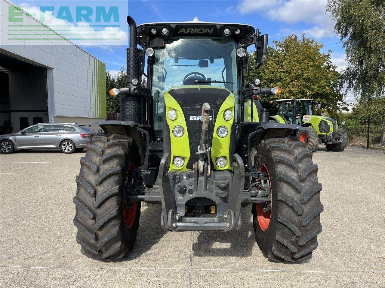 Traktor of the type CLAAS ARION 530, Gebrauchtmaschine in SUFFOLK (Picture 2)