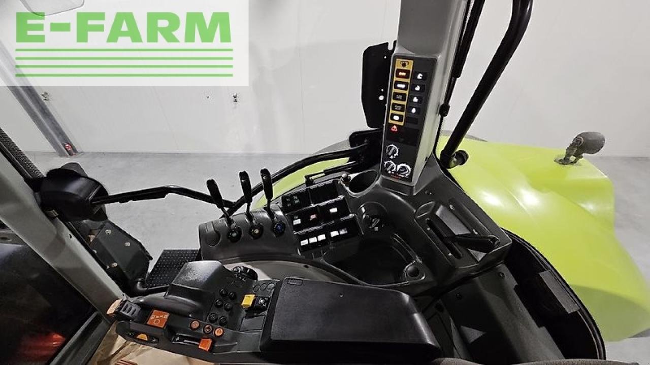 Traktor del tipo CLAAS arion 540 cis CIS, Gebrauchtmaschine en MORDY (Imagen 3)