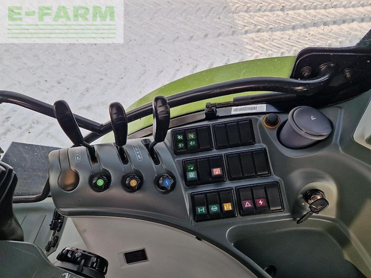 Traktor des Typs CLAAS arion 540 cis CIS, Gebrauchtmaschine in ZELOW (Bild 11)