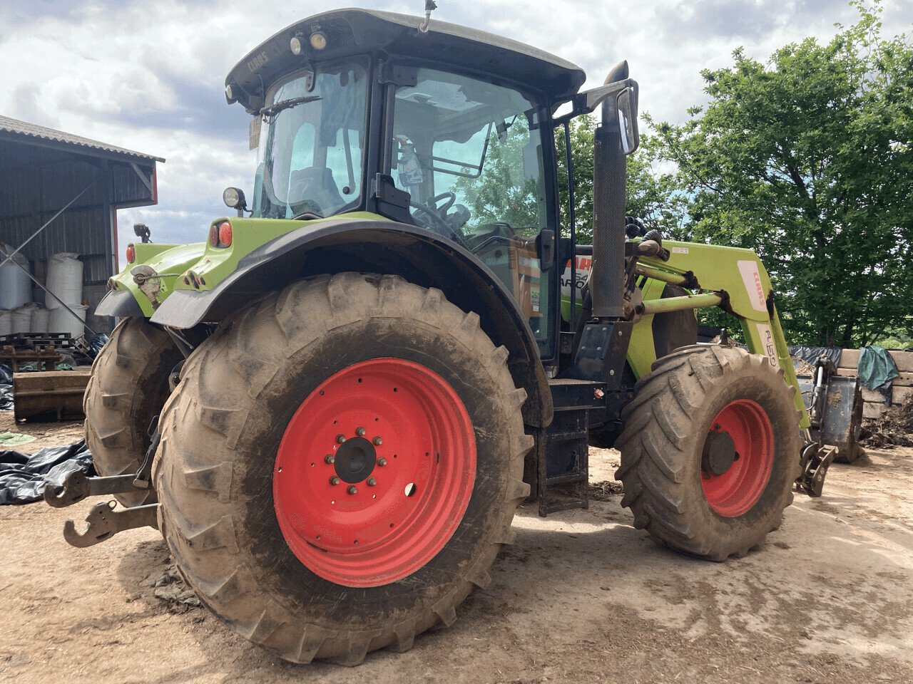 Traktor van het type CLAAS ARION 540 CIS ELECTR, Gebrauchtmaschine in PONTIVY (Foto 2)