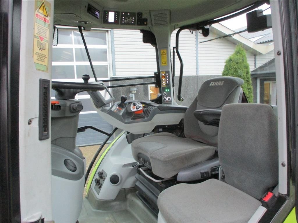 Traktor des Typs CLAAS ARION 550 C-matic med frontlift, affjedret foraksel og affjedret kabine., Gebrauchtmaschine in Lintrup (Bild 8)