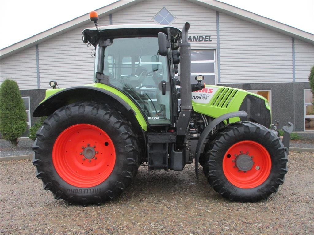 Traktor des Typs CLAAS ARION 550 C-matic med frontlift, affjedret foraksel og affjedret kabine., Gebrauchtmaschine in Lintrup (Bild 2)