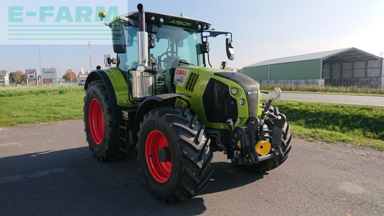 Traktor des Typs CLAAS arion 550 cebis cmatic CMATIC CEBIS, Gebrauchtmaschine in ILZ (Bild 2)